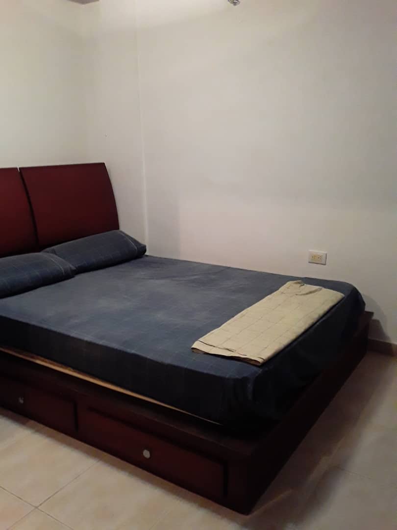 Otra vista de la habitacion principal